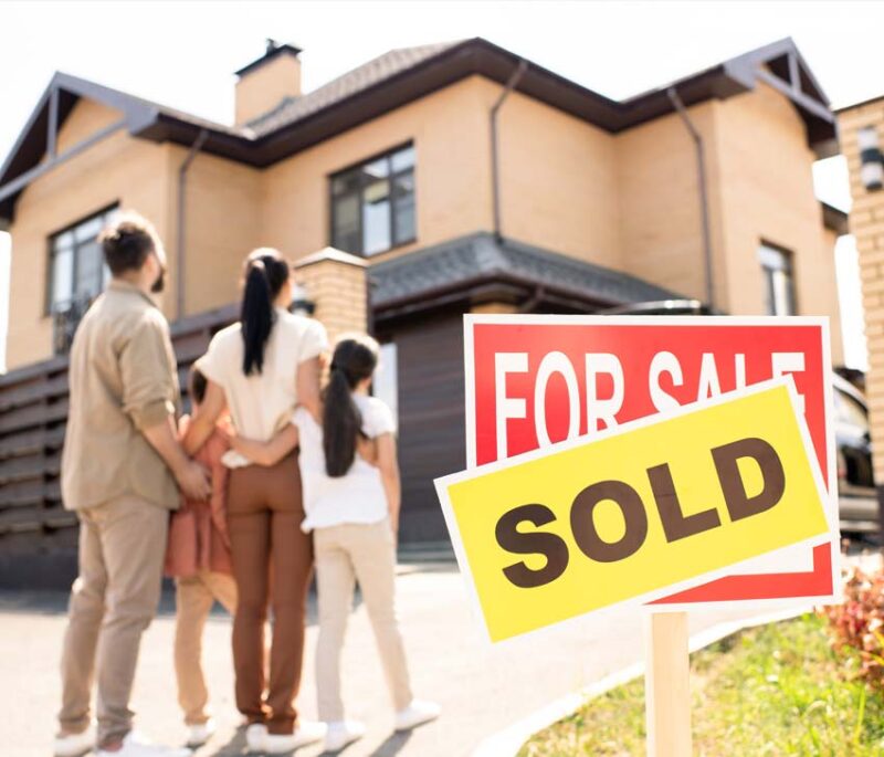 Unlock $35,000 Down Payment Assistance with Florida for First-Time Buyers familycaomprhousef 800x685 1